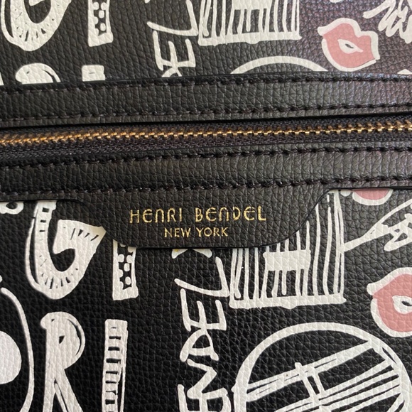 Authentic Henri Bendel Backpack - Picture 9 of 9